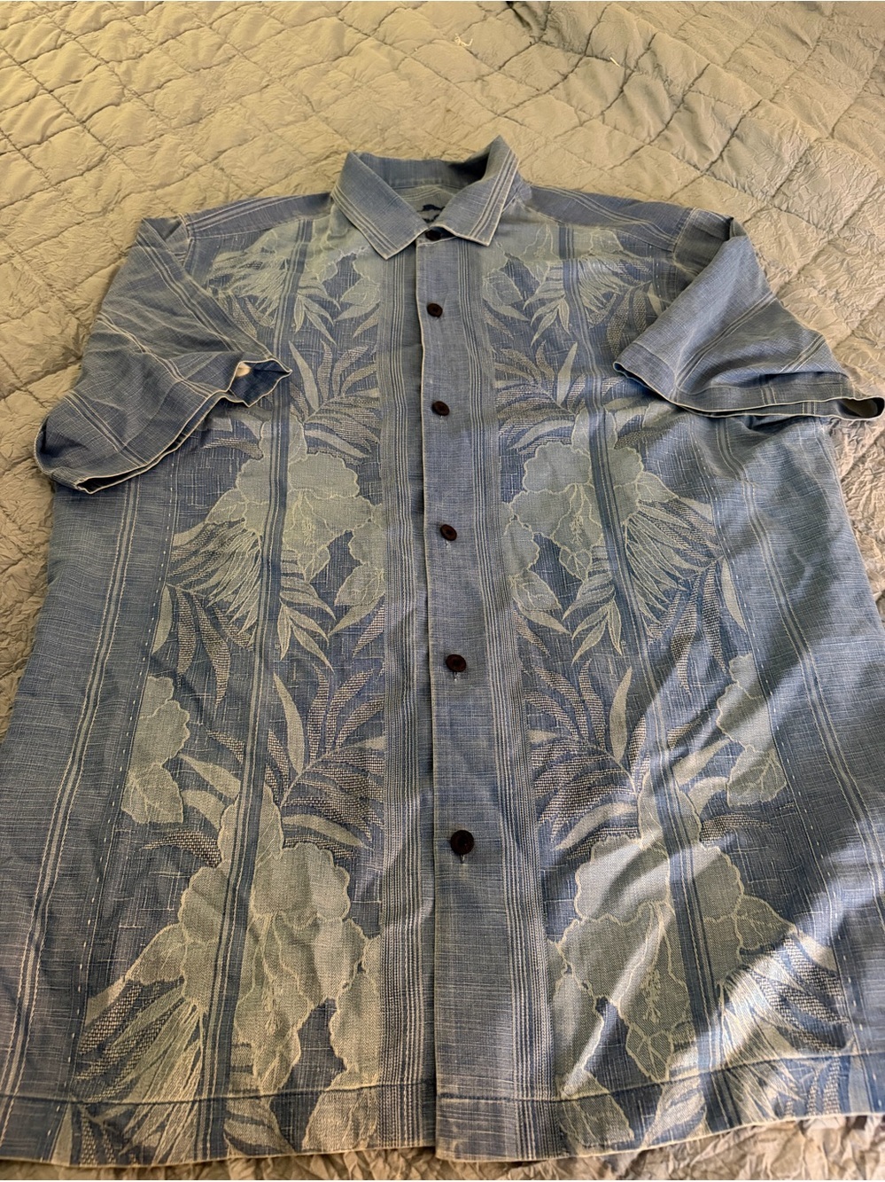 Tommy Bahama Camp 100% Silk Pool Blue TB-93 shirt Men’s Large